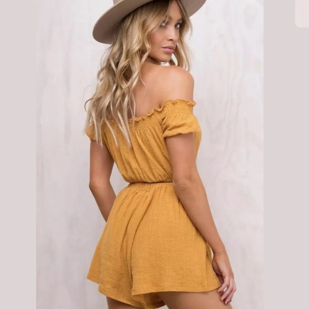 ✨NWT Princess Polly Montego Bay Set✨ - Picture 4 of 7